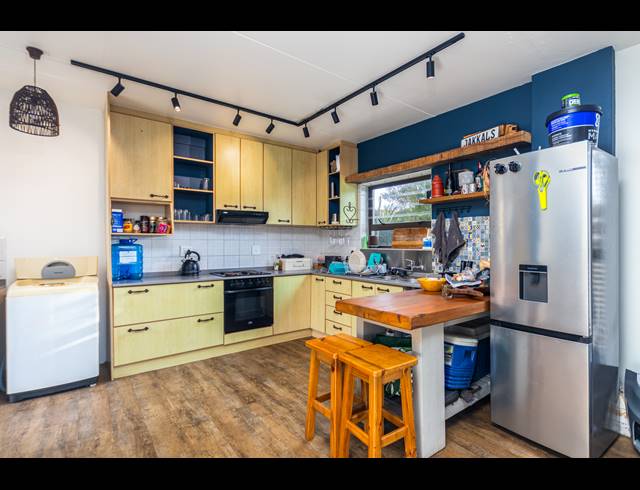 3 BEDROOM FREESTANDING SOLD IN WEST BEACH